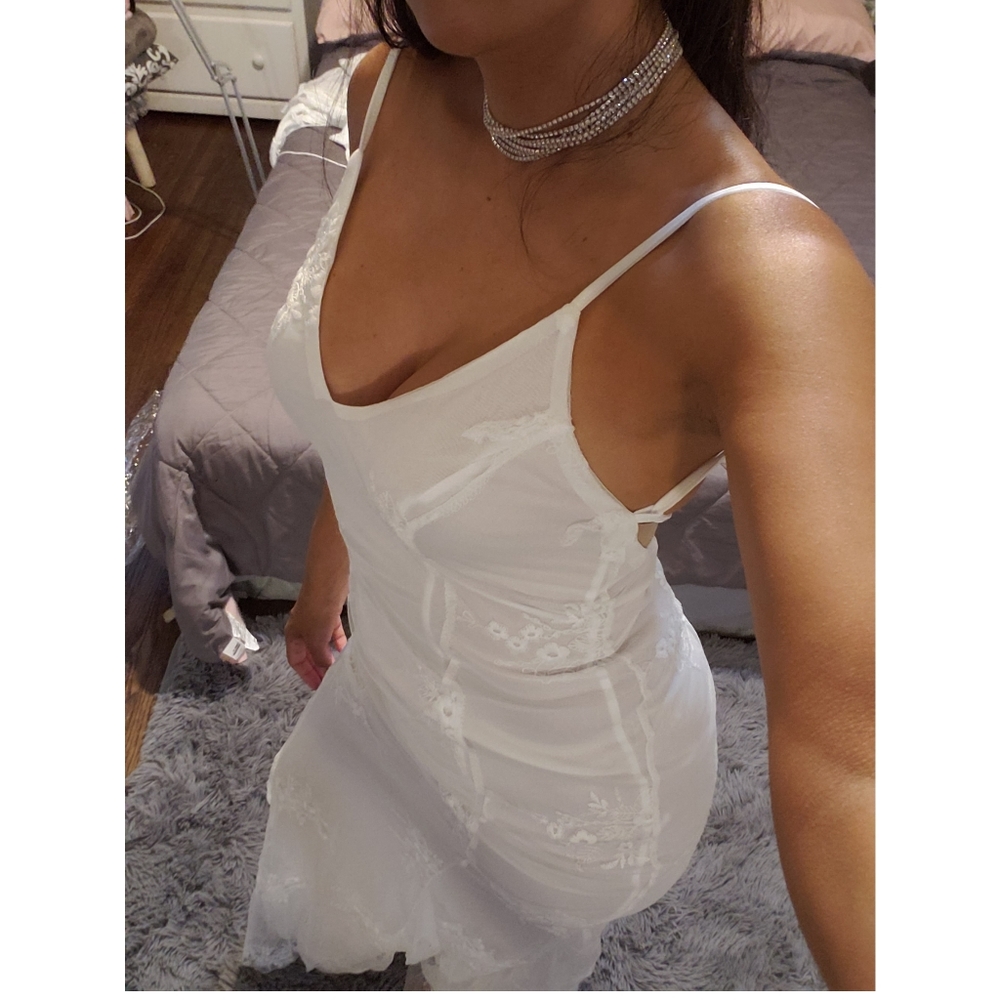 Long White Backless Maxi Dress